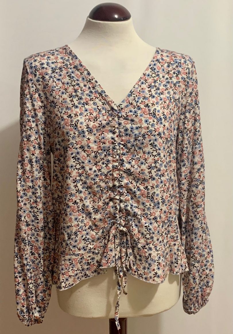 Blusa Flores Manga Larga