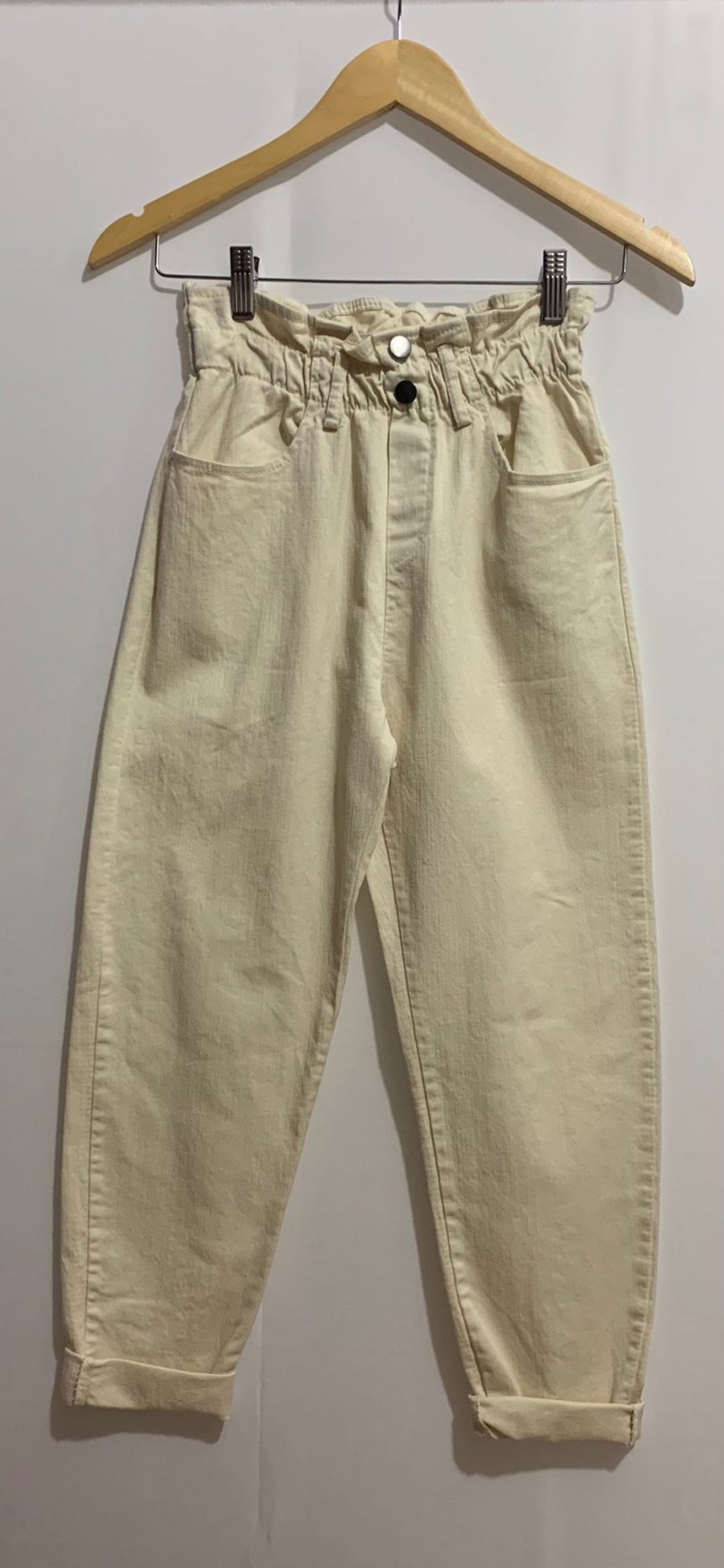 Pantalón Mom Fit Crudo